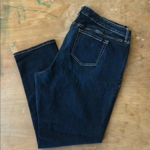 NWOT Torrid Boyfriend Denim Sz. 20